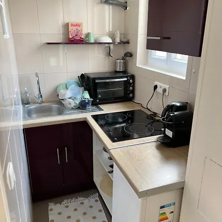 Studio Villejuif 2min de Paris Apartamento